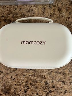 Momcozy breast pump!