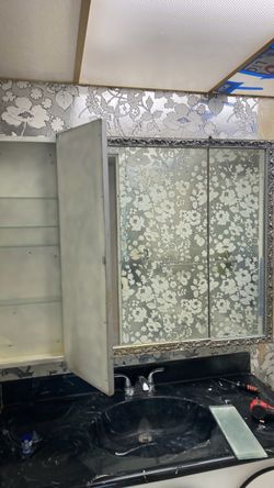 Vintage Bathroom Medicine Cabinet