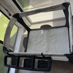 Graco Pack ’n Play Playard with Bassinet & Diaper Changing Table – $25