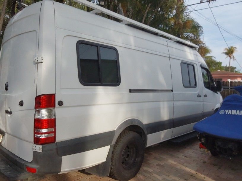 2012 Mercedes-Benz Sprinter