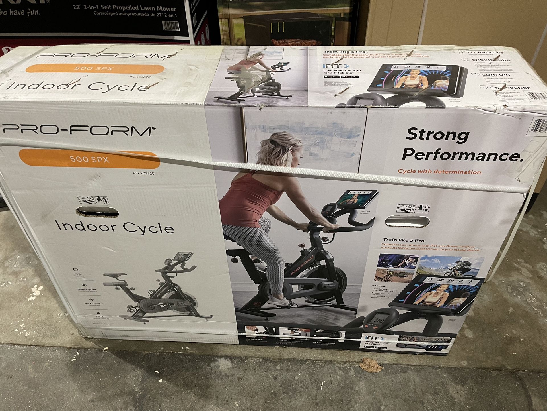 New - Proform 500 SPX indoor Cycle With interchangeable Racing Seat