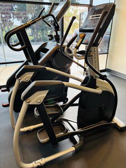 Matrix Endurance Elliptical