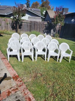 15 stackable chairs