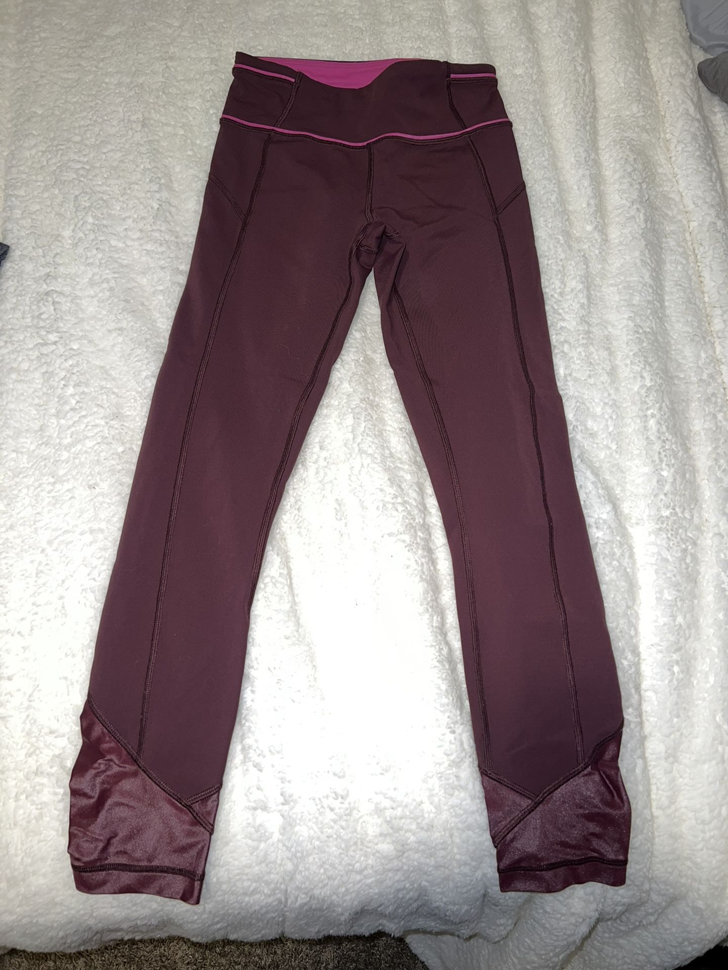 Woman’s Lululemon Legging
