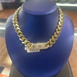Gold Monaco Chain 