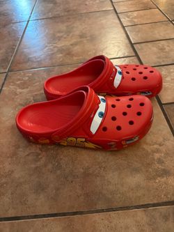Men’s crocs lightning McQueen size 11 used 1x