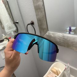 Oakleys Sunglasses