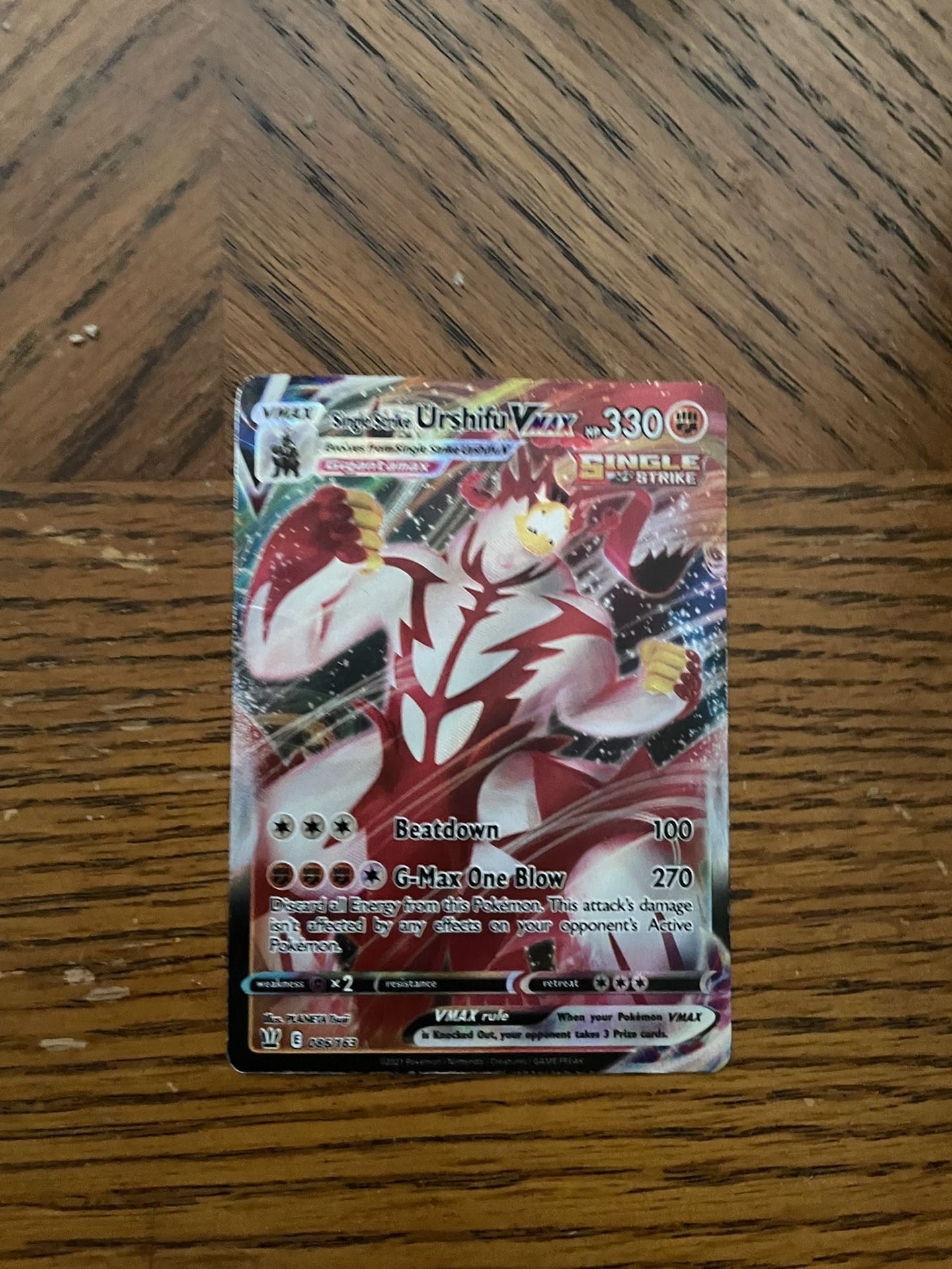 Urshifu V max Pokémon Card