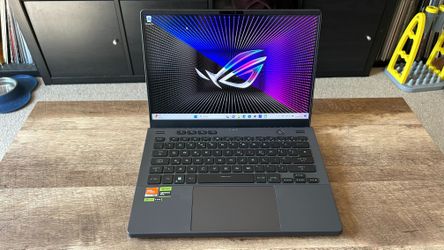 ASUS ROG Zephyrus G14 - Brand New
