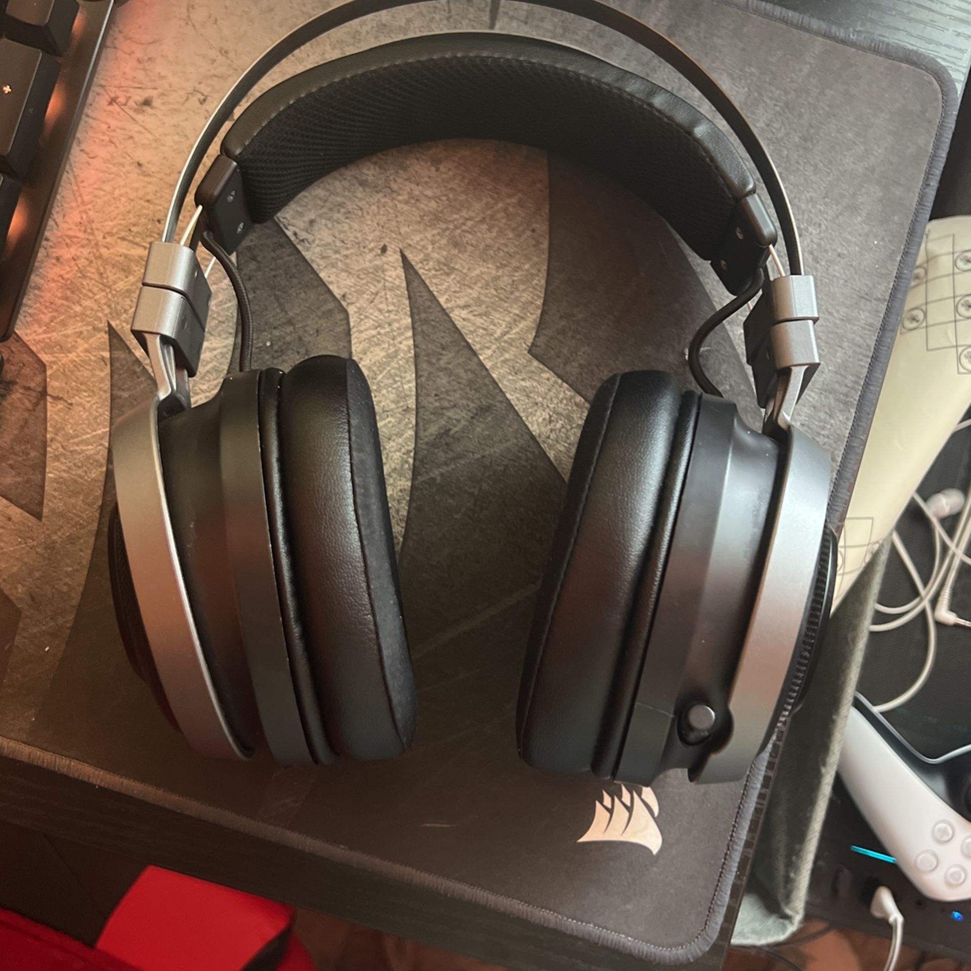 Razer Nari Ultimate (Wireless)
