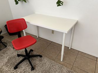 White Desk With Chair