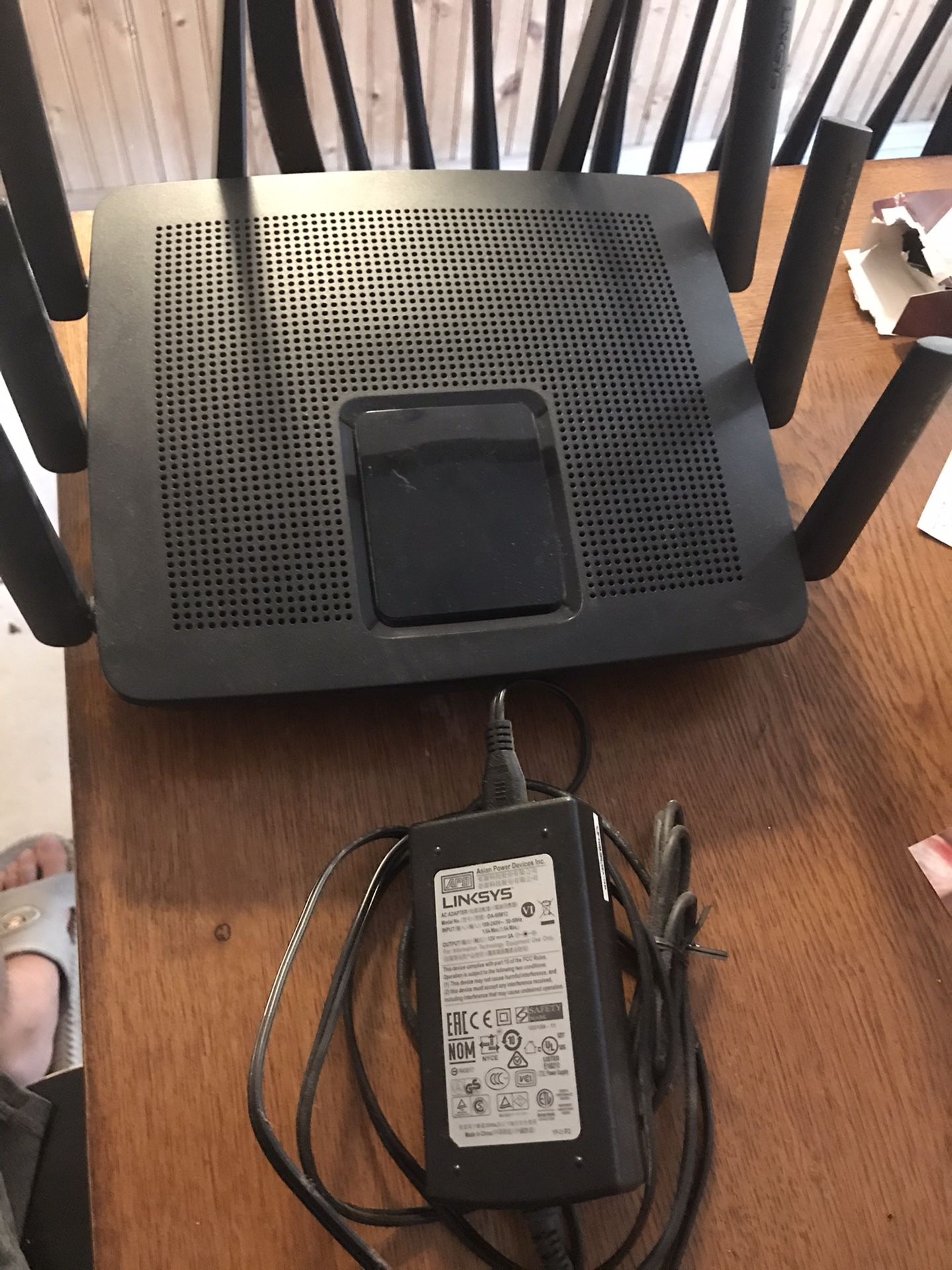 Linksys EA9400 Tri-Band Wireless-AC5000 MAX-STREAM MU-MIMO Gigabit Router Black