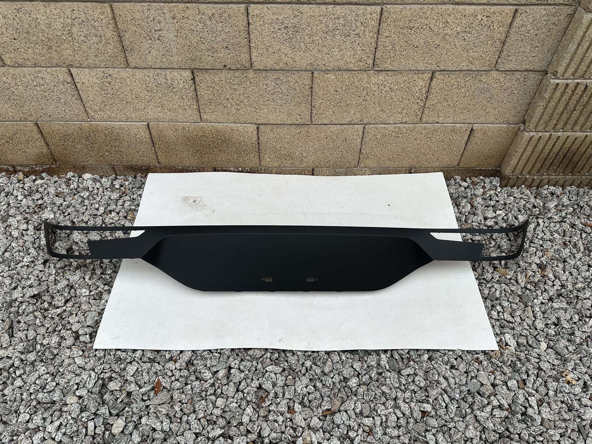 Hyundai Elantra Bumper 2019, 2020, Hyundai Elantra Lower Bumper Valance, OEM New Part 