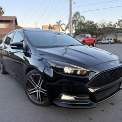 2016 Ford Focus ST3 – Fully Loaded, 6‑Speed Turbo Fun! Salvage title - owner abandoned car at body shop.