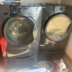 Kenmore Elite Charcoal Washer/dryer