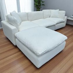 BRAND NEW Cloud Couch ! Sofa Delivery Available 🚚