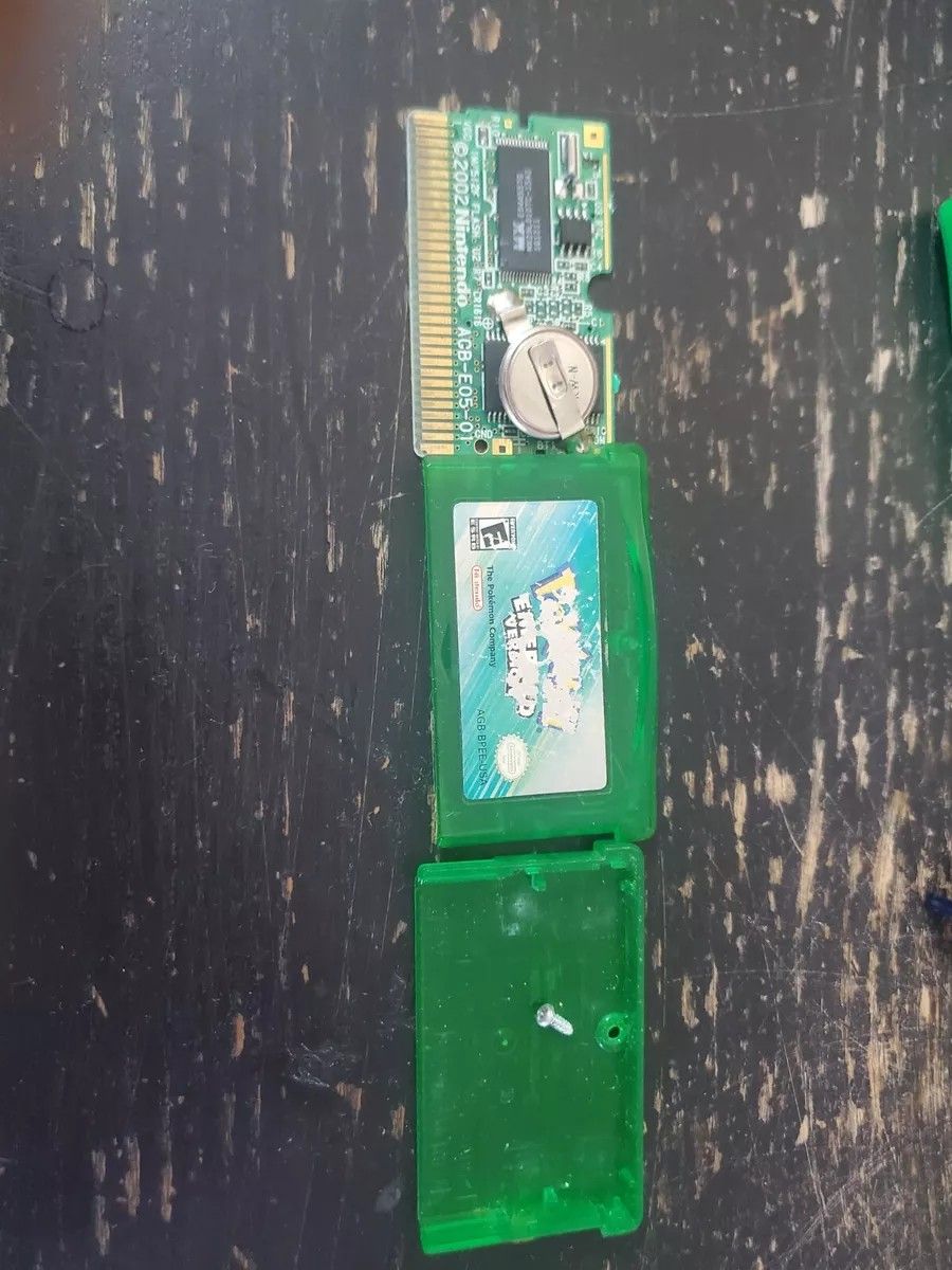 Pokemon Emerald Authentic