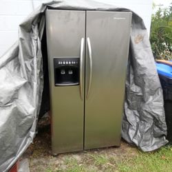Frigidaire Side By Side For Sale In Pine Hills