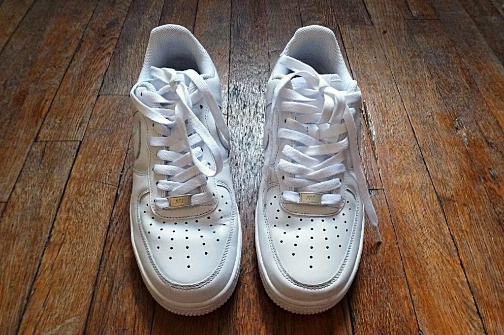 Women's Nike Air Force 1 EasyOn Sneakers in White, Size US7.5