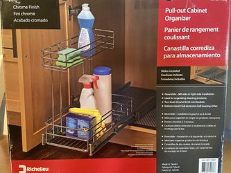 NEW Richelieu Pull-Out Under-Cabinet Organizer