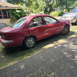 2000 Ford Escort