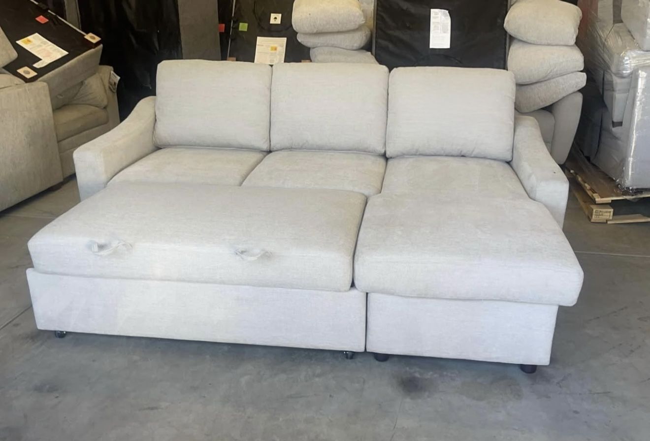 FABRIC SLEEPER SOFA WITH REVERSIBLE CHAISE 