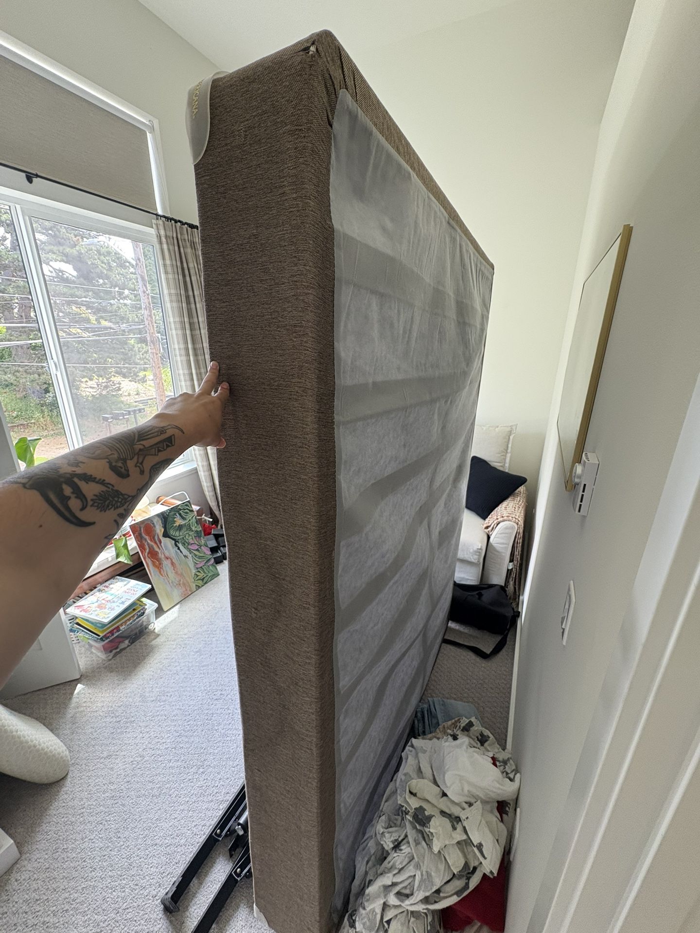 Free Queen Bed Frame & Box Spring – Delivery Available Today (North Seattle)