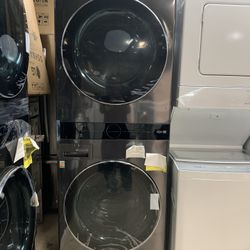 LG WASHER AND GAS DRYER - WASH TOWER 