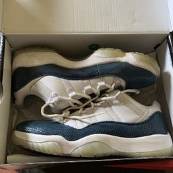 Jordan 11 Low Blue Snakeskin 