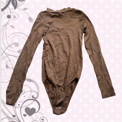 Brown ribbed knit long sleeve bodysuit