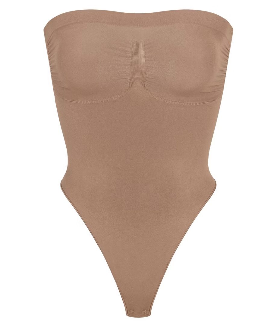 SKIMS SEAMLESS SCULPT STRAPLESS THONG BODYSUIT