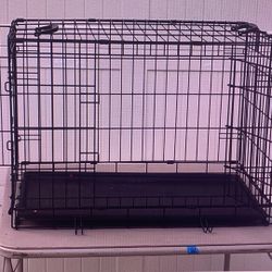 30” Dual Door Dog Crate Like New