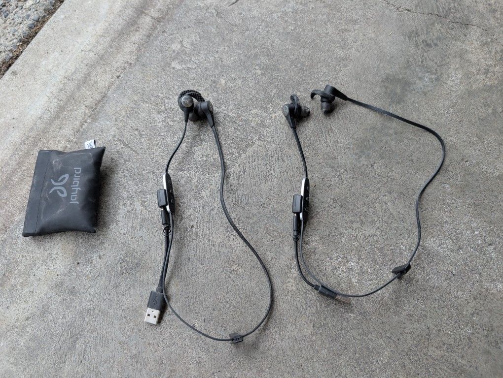 Jaybird X3 Wireless Bluetooth Headphones with Charger (Broken, For Parts, Set of 2)