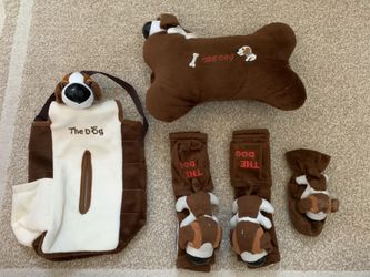 The dog car accessories