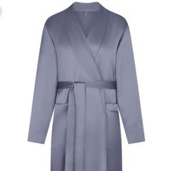 New Skims Sateen Robe