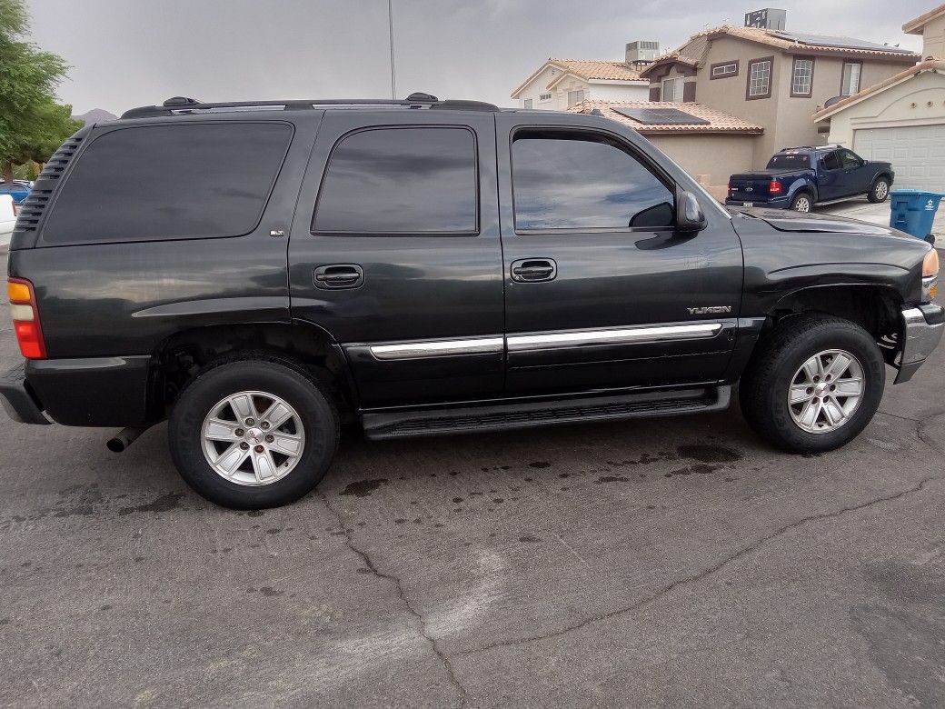 2003 GMC Yukon