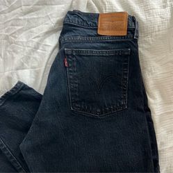Levi jeans