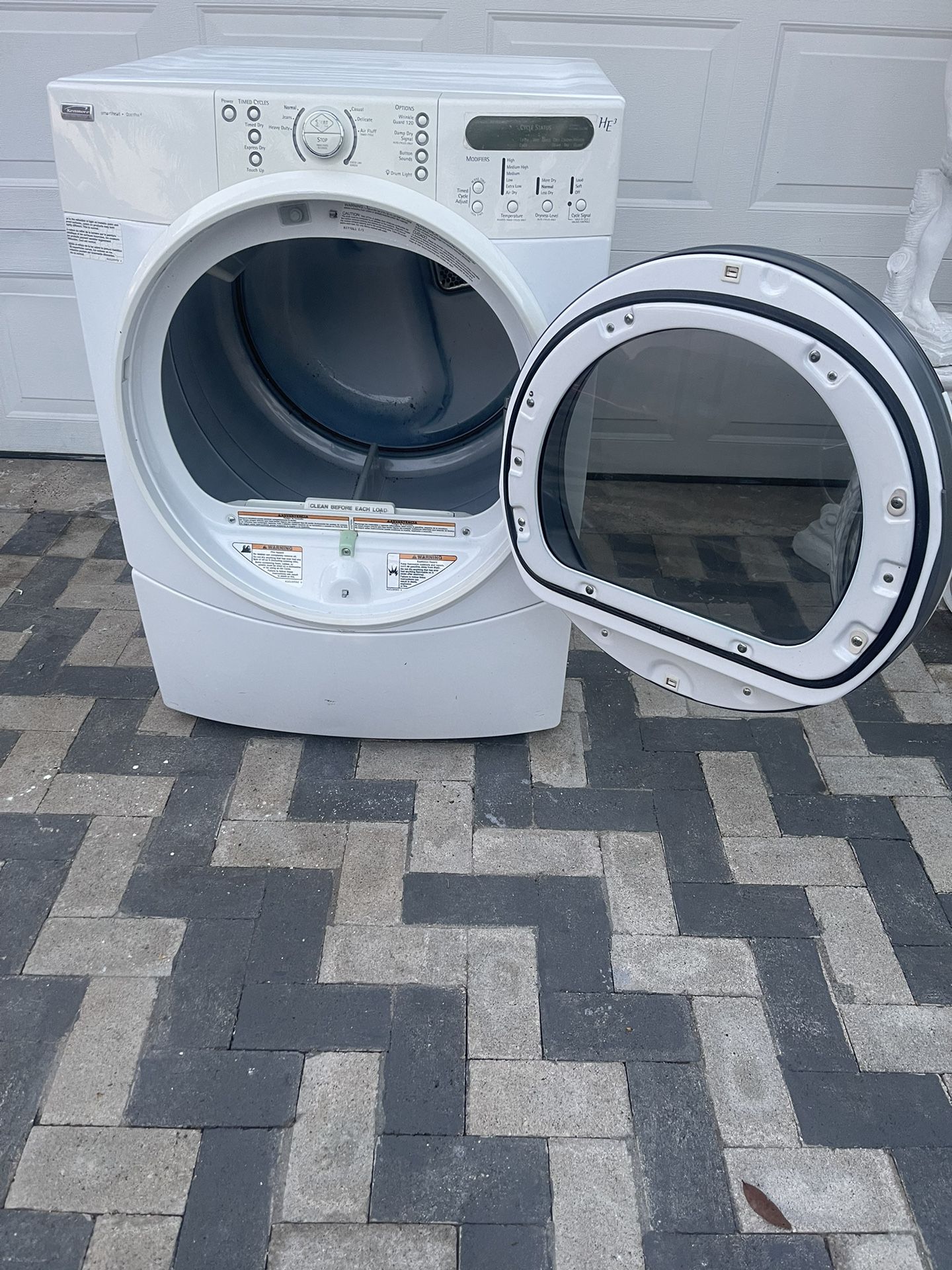 Dryer Machine 