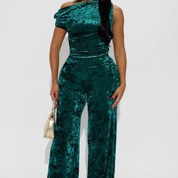 Velvet Pant Set ! Size Small & Medium 