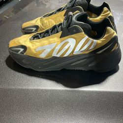 Yeezys 700