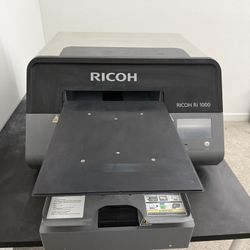 RICOH Ri 1000 , Year 2022