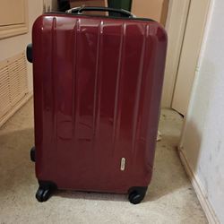New Red Plastic Roller Luggage Set