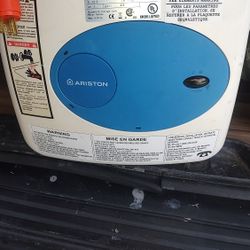Ariston GL  4 Gallon Electric Water Heater