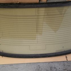Back Window Glass (2005 Infiniti G35 Sedan)