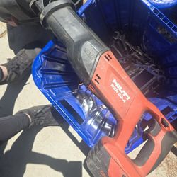Hilti Saw Works Perfect Comes With Battery See All Pics