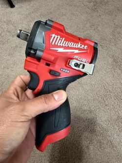 Milwaukee M12 FUEL Stubby Impact Wrench, 1/2in. Drive, 12V, Model# 2563-20