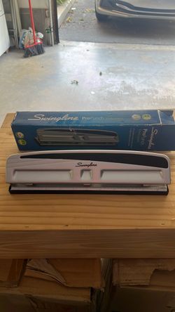 3 hole punch