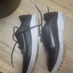golf shoes 