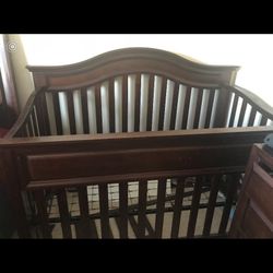 Savanna tori crib sales
