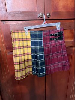Skirt woman